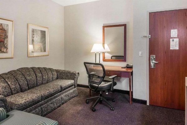 Holiday Inn - Clarkston - Lewiston image 10